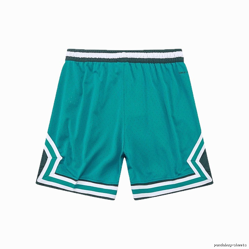 AJ sporty green shorts