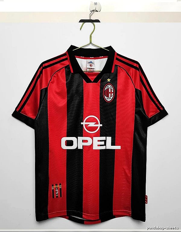 AC Milan Daily Retro soccer jersey Red Black Striped for City Outfits