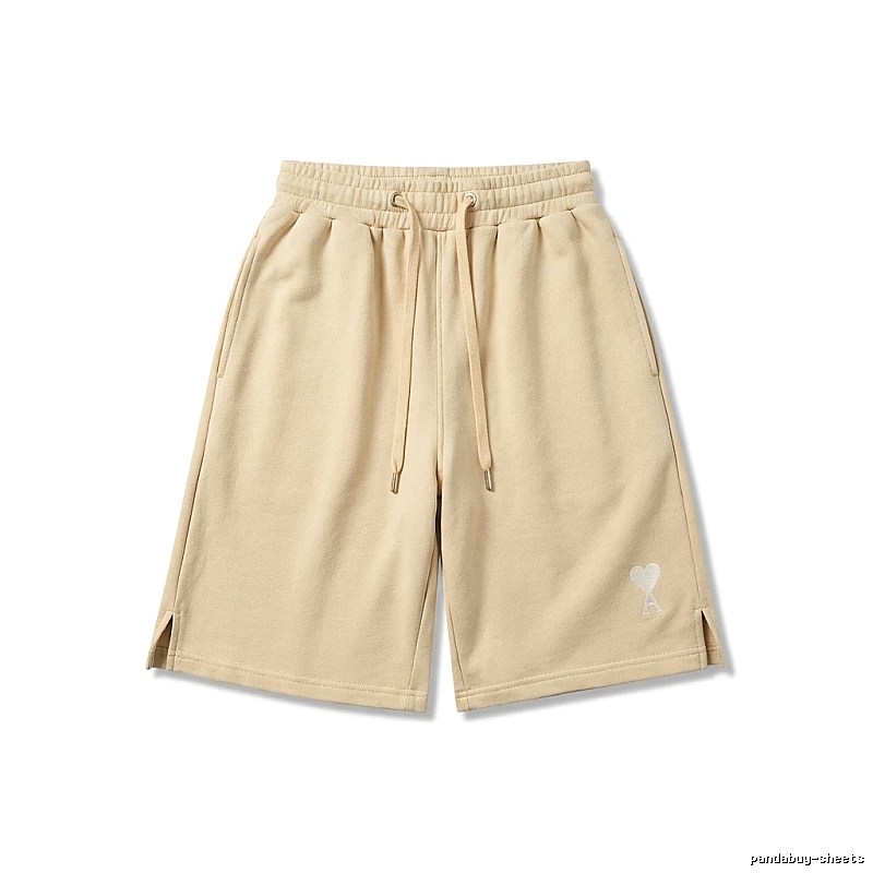 AMI casual style khaki shorts
