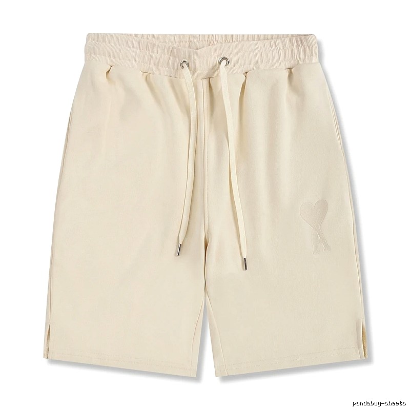 AMI casual style off-white shorts