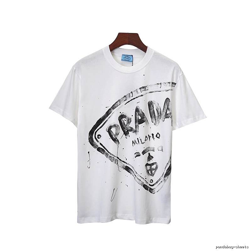 Amiri Daily Logo T-shirt Black Small AM for City Outfits