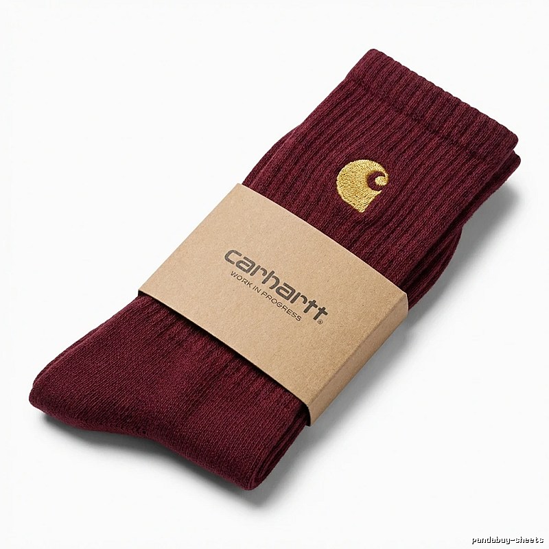 Carhartt retro style burgundy socks