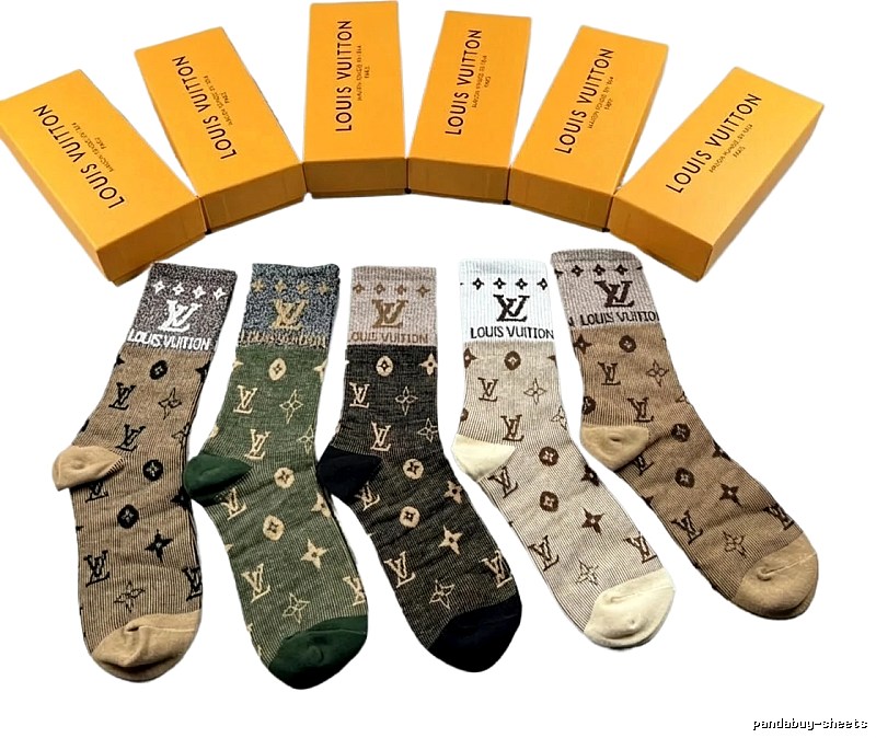 Classic retro-style socks of Louis Vuitton