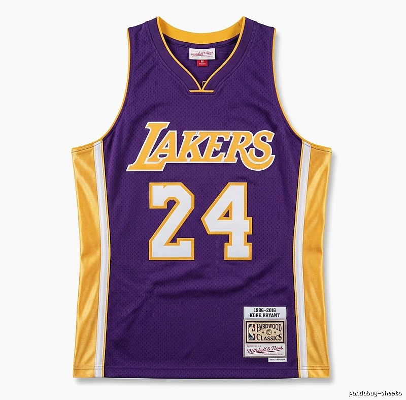 Los Angeles Lakers Kobe Bryant's No. 24 jersey