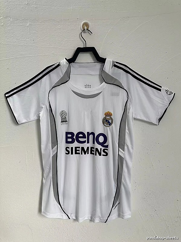 Real Madrid Streetwear Retro Teka soccer jersey White Retro Football with Logo Accent