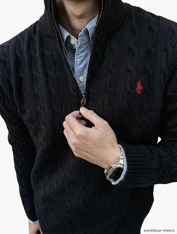 Vintage-style black sweater of Ralph Lauren